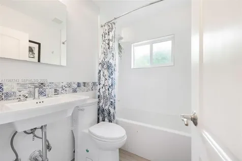 809 Angelo Avenue Coral Gables FL 33134