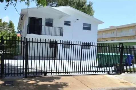 1467 SW 3rd Street Miami FL 33135