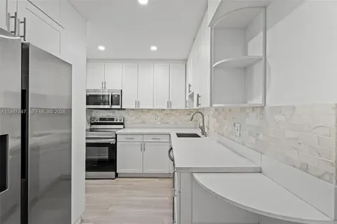 7765 SW 86th Street Miami FL 33143