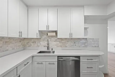 7765 SW 86th Street Miami FL 33143