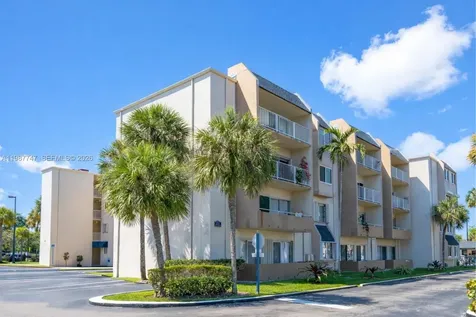 7765 SW 86th Street Miami FL 33143