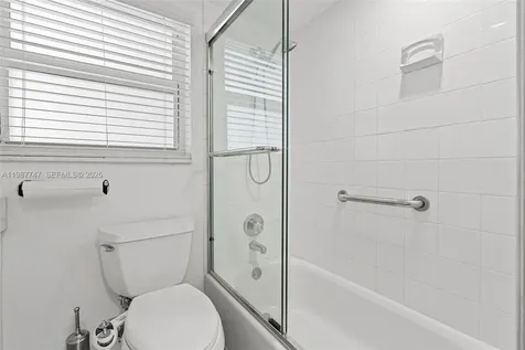 7765 SW 86th Street Miami FL 33143