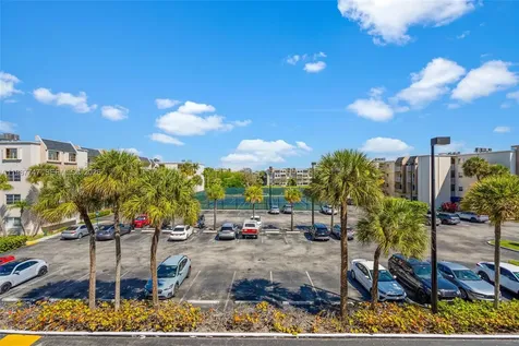 7765 SW 86th Street Miami FL 33143