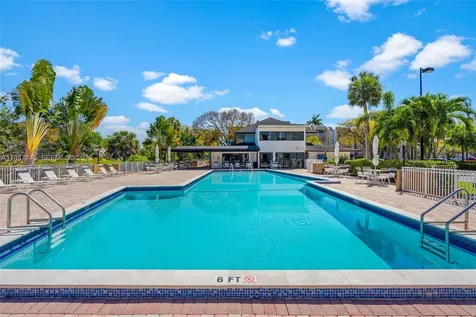 7765 SW 86th Street Miami FL 33143