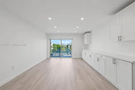 7765 SW 86th Street Miami FL 33143