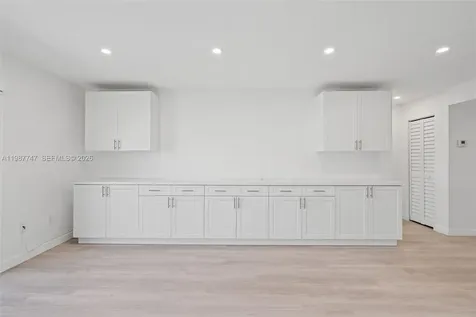 7765 SW 86th Street Miami FL 33143
