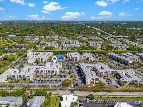 7765 SW 86th Street Miami FL 33143