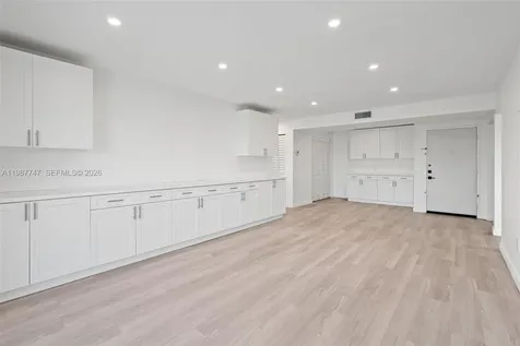 7765 SW 86th Street Miami FL 33143
