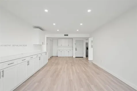 7765 SW 86th Street Miami FL 33143