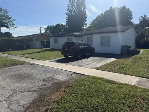 4910 NW 18th Street Lauderhill FL 33313