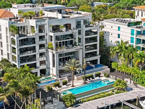 3535 Hiawatha Avenue Miami FL 33133
