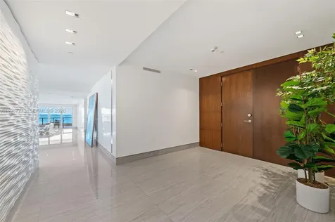 3535 Hiawatha Avenue Miami FL 33133