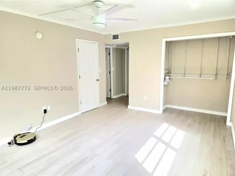 1700 NE 191st Street Miami FL 33179