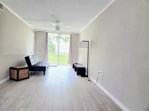 1700 NE 191st Street Miami FL 33179