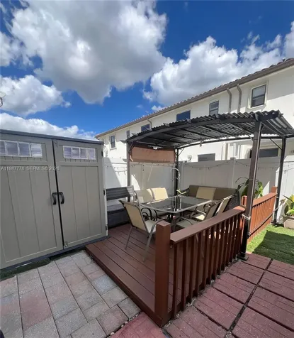 8925 W 35th Court Hialeah FL 33018