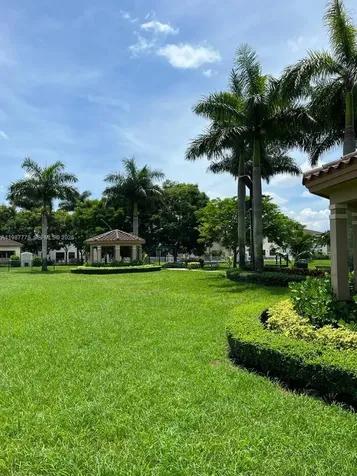 8925 W 35th Court Hialeah FL 33018