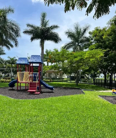 8925 W 35th Court Hialeah FL 33018