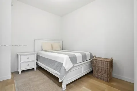 17001 Collins Avenue Sunny Isles Beach FL 33160