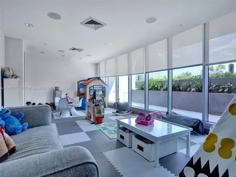 17001 Collins Avenue Sunny Isles Beach FL 33160