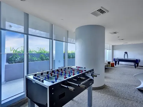 17001 Collins Avenue Sunny Isles Beach FL 33160