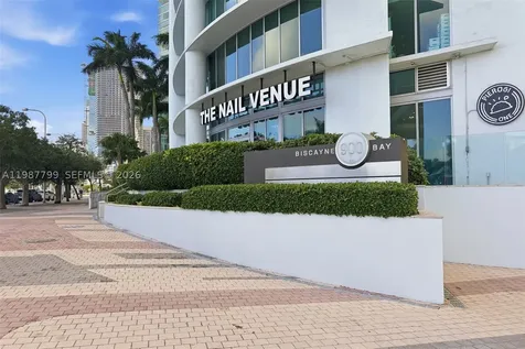 900 Biscayne Boulevard Miami FL 33132