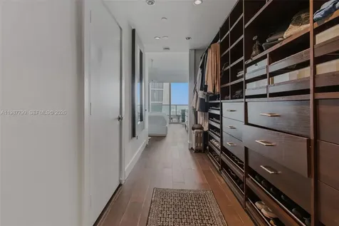 900 Biscayne Boulevard Miami FL 33132