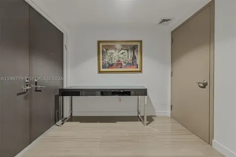 900 Biscayne Boulevard Miami FL 33132