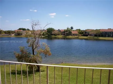 9359 Fontainebleau Boulevard Miami FL 33172