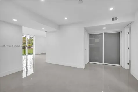 18181 NE 31st Court Aventura FL 33160