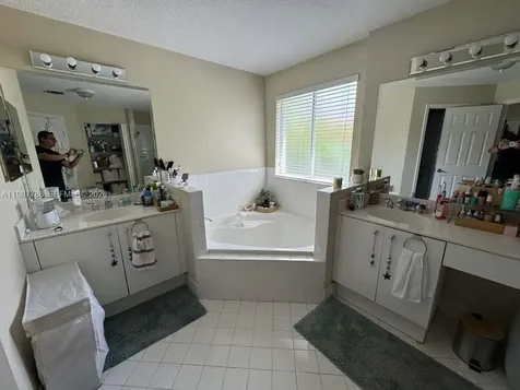 7131 NW 114th Court Doral FL 33178