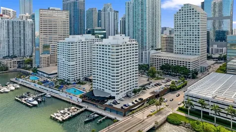 801 Brickell Bay Drive Miami FL 33131
