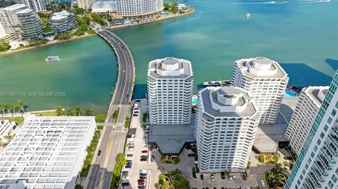 801 Brickell Bay Drive Miami FL 33131