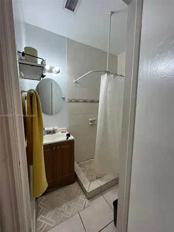 2040 NE 183rd Street North Miami Beach FL 33179