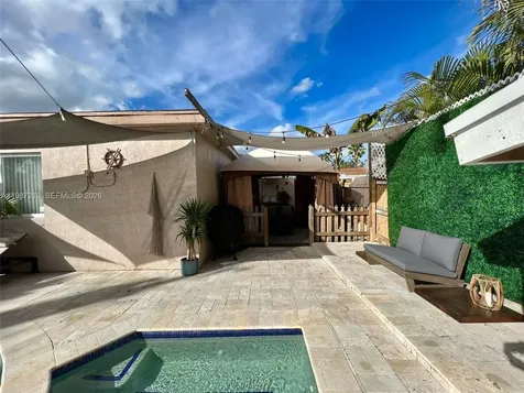 2040 NE 183rd Street North Miami Beach FL 33179