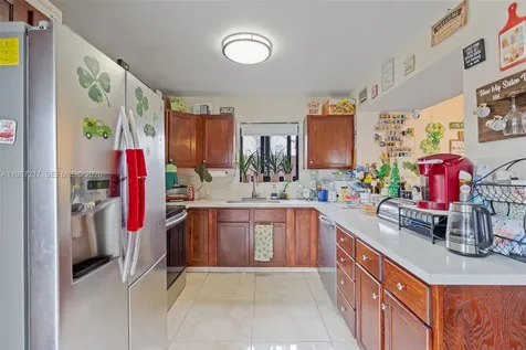 9746 NW 4th Lane Miami FL 33172