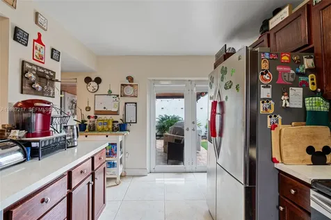 9746 NW 4th Lane Miami FL 33172