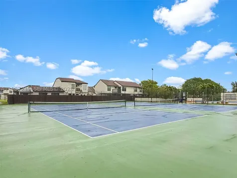 9746 NW 4th Lane Miami FL 33172