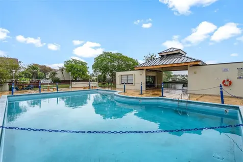 9746 NW 4th Lane Miami FL 33172