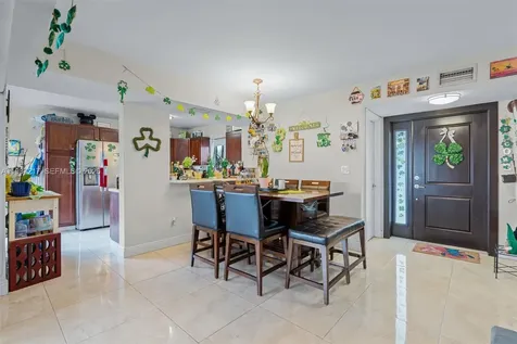 9746 NW 4th Lane Miami FL 33172