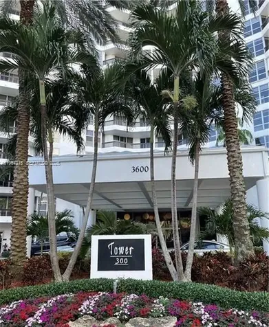 3600 Mystic Pointe Drive Aventura FL 33180