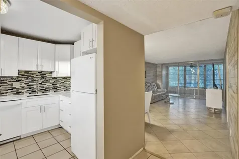 8301 Sands Point Boulevard Tamarac FL 33321