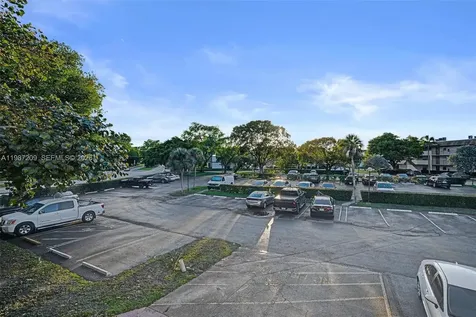 8301 Sands Point Boulevard Tamarac FL 33321