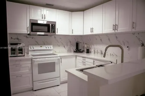 15022 SW 143rd Terrace Miami FL 33196