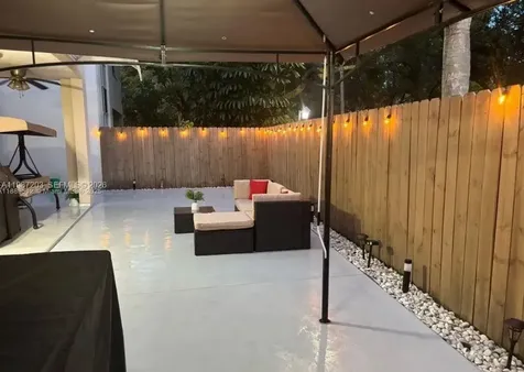 15022 SW 143rd Terrace Miami FL 33196