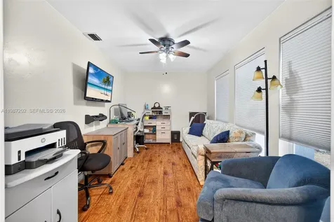 432 NE 18th Avenue Cape Coral FL 33909