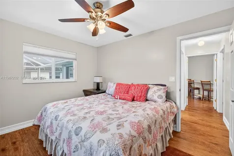 432 NE 18th Avenue Cape Coral FL 33909