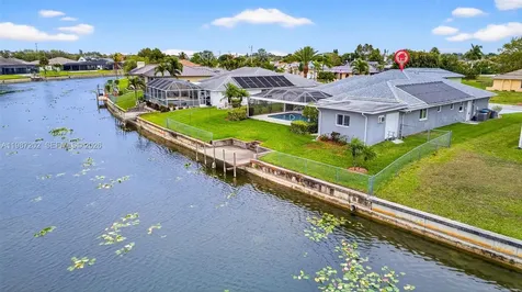 432 NE 18th Avenue Cape Coral FL 33909