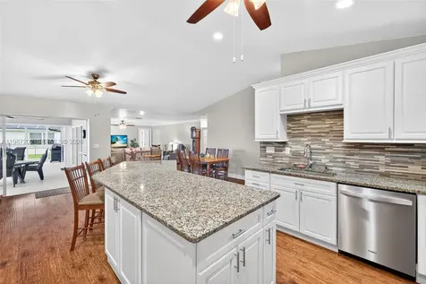 432 NE 18th Avenue Cape Coral FL 33909