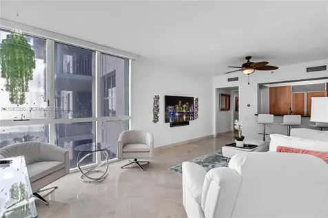 1500 Ocean Drive Miami Beach FL 33139
