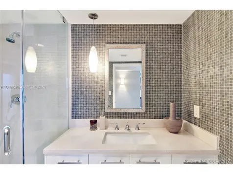 6801 Collins Avenue Miami Beach FL 33141